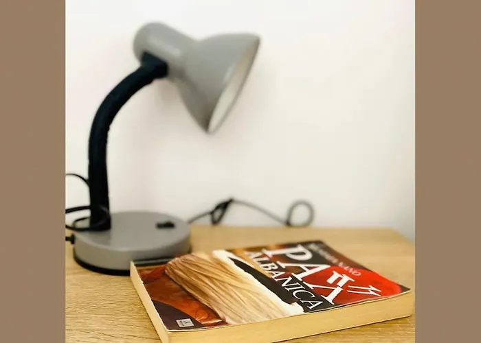 Duka's Lägenhet Tirana